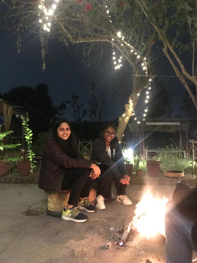 Sun N Soil Backpacker Hostel Lachhiwala Bagian luar foto