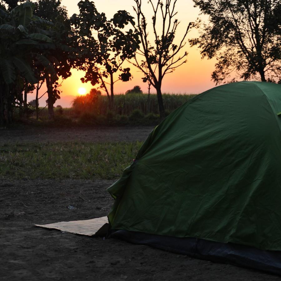 Sun N Soil Backpacker Hostel Lachhiwala Bagian luar foto