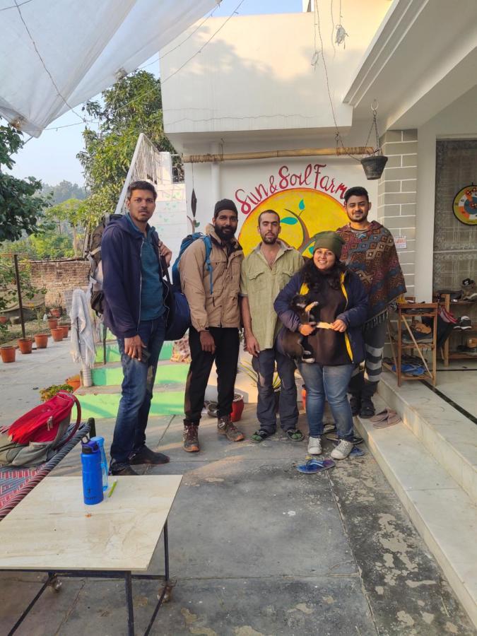 Sun N Soil Backpacker Hostel Lachhiwala Bagian luar foto